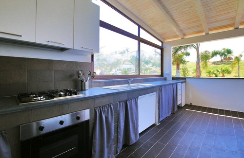 Campofelice di Roccella Villa | Green Suite - Modern Villa with Private Infinity Pool, Stunning Sea View, Wi-Fi