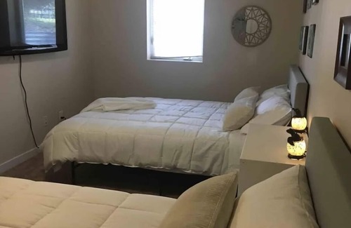 Green Lake Condo | Green Lake 2 bedroom cozy condo.