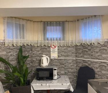 Vecses Apartment | Green Lake Airport Apartments