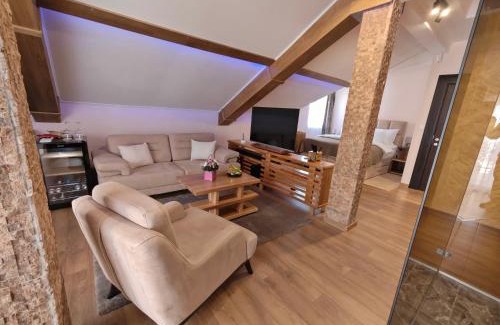 Novi Banovci Hotel | Green Land Club
