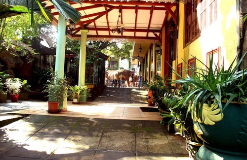 Pinnawala House | Green Land Guest House