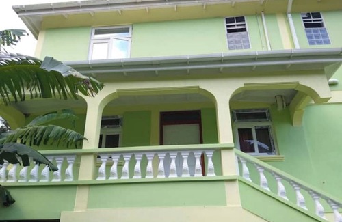 Barroui Apartment | GREEN LANTERN APARTMENTS