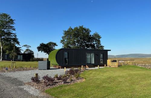 Penicuik House | Green Law - Dog Friendly
