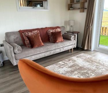 Penicuik House | Green Law - Dog Friendly