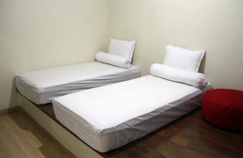 Catur Tunggal House | Green Leaf Guest House by Sinergi