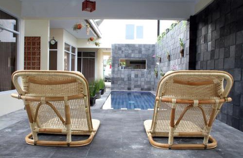 Catur Tunggal House | Green Leaf Guest House by Sinergi