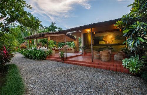 Sauraha Resort | Green Mansions Jungle Resort
