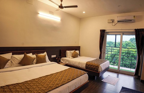 Pollachi Hotel | GREEN MOUNT RESORTS