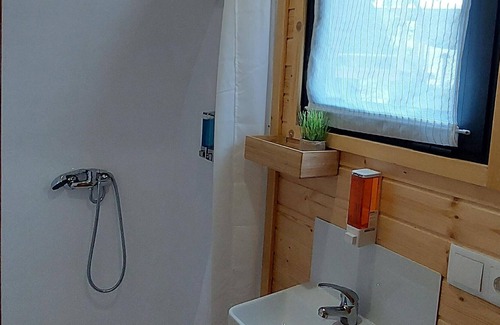 Covas House | Green Paradise Glamping, Bungalow for 2 people with terrace