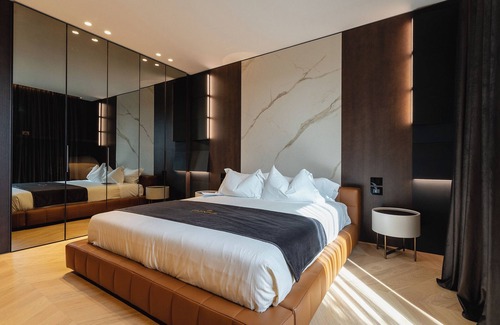 Municipio 2 House | Green Park penthouse Suite & Pool