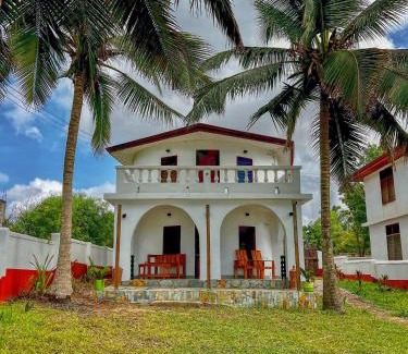 Langma Cabin | Green Protection Beach House Ghana