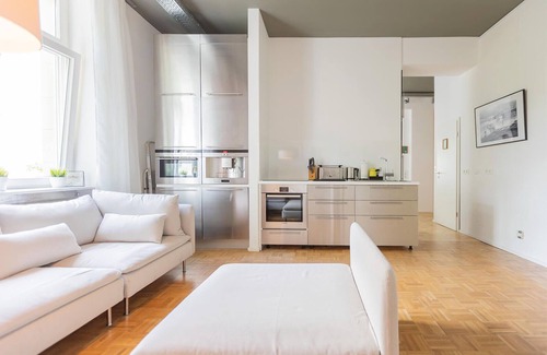 Offenbach am Main Apartment | Green Residence Boutique Loft & Park + parking lot