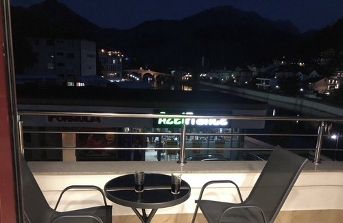 Konjic Apartment | Green River