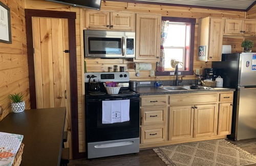 Daniel Cabin | Green River Getaway