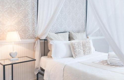 Aversa Bed & Breakfast | Green Room