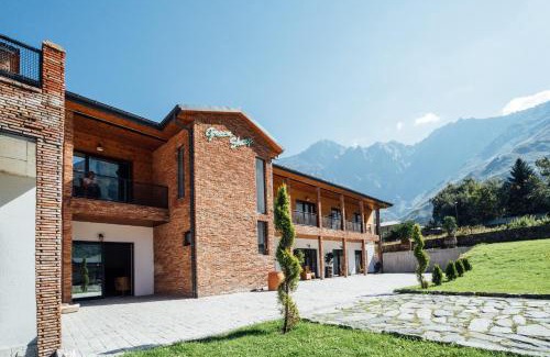 Gergeti Hotel | Green Sheep Boutique Hotel