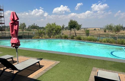 Boksburg Apartment | Green Stay! Airport Apartment! Boksburg
