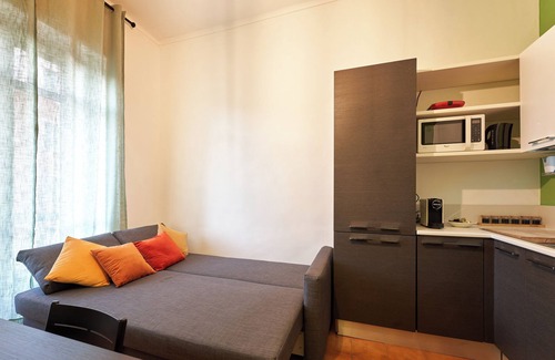 Parella Apartment | (Green Torino) Free Parking, Close to Center, 2 steps from Metro