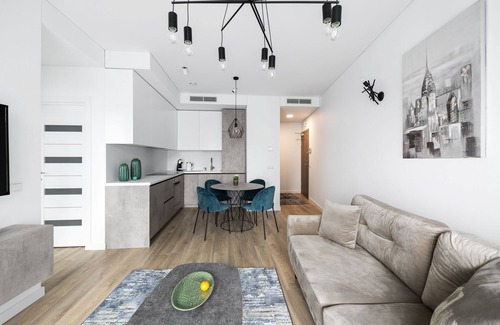Business District Apartment | Green Tower in Vilnius