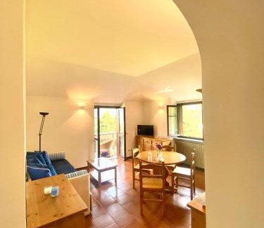Maggio Apartment | Green valley balcony