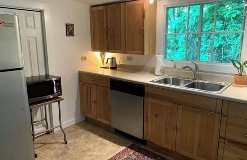 Asheville Cottage | Green Valley Cottage