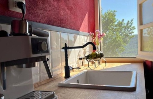 Brugnato House | Green Valley House: Jasmine