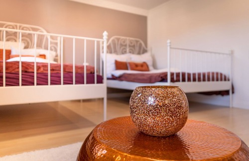 Weibern Apartment | Green Valley Lounge - Homesite Apartments