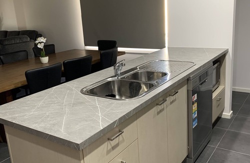 Shepparton South House | Green View house ⭐️ Close to All facilities.