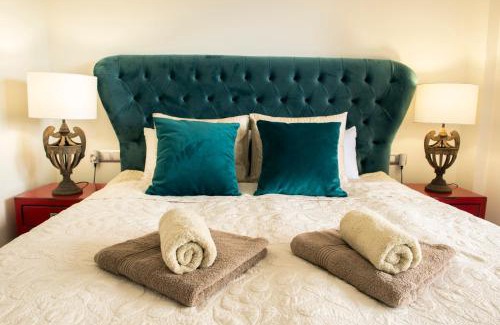 Caleta de Fuste Apartment | Green View Luxury appartment in new complex Pueblo Majorero next to golf course 5 min walk from the Beach and Atlantico Shopping Centre in Caleta de Fuste Next to Cassino and Elba Sara Hotel 2 bedrooms 2 bathrooms huge terace!