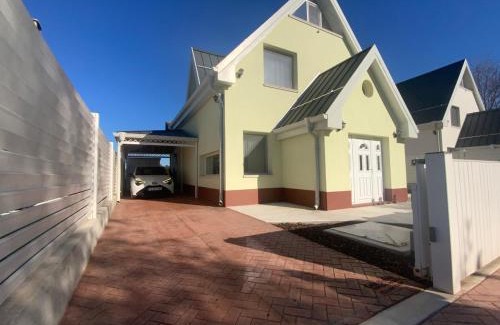 Dobrich House | Green Village Park