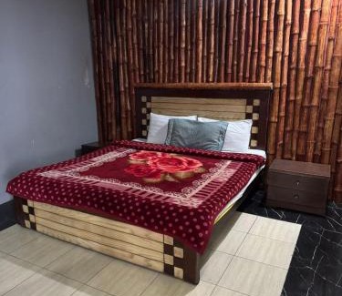 Nathia Gali Apartment | Green wood cottage