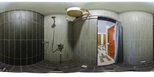 Karakol Hotel | Green Yard Hotel