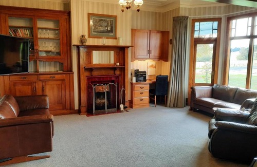 Clutha District House | Greenfield Country Homestay