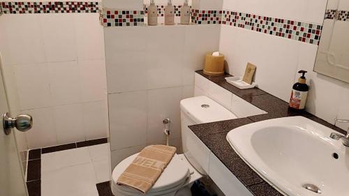 Prachinburi Hotel | Greenfield Residence