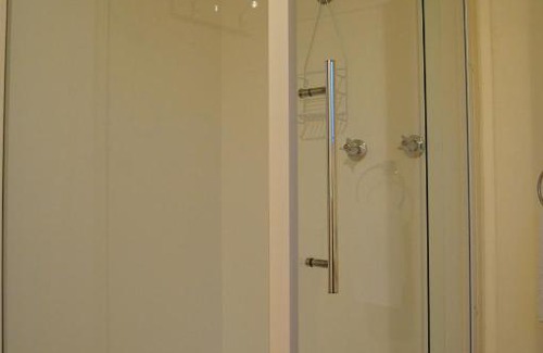 Strahan House | GreenGate Cottages