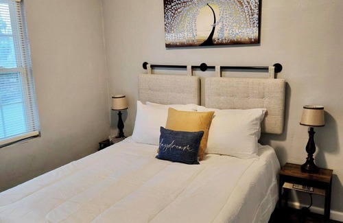 Newport News Hotel | Greenhill Boutique Suites