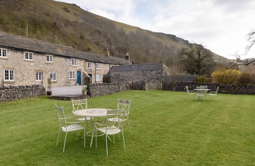 Monsal Dale Cottage | Greenhills Cottage, Upperdale | Peak District