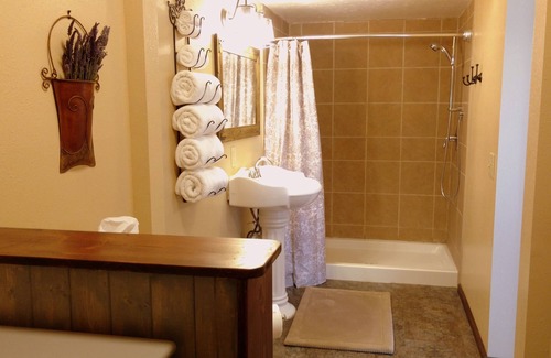 Sequim Bed & Breakfast | GreenHouse Inn by the Bay