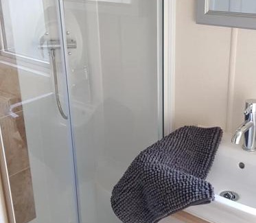 Selsey House | Greenlawns