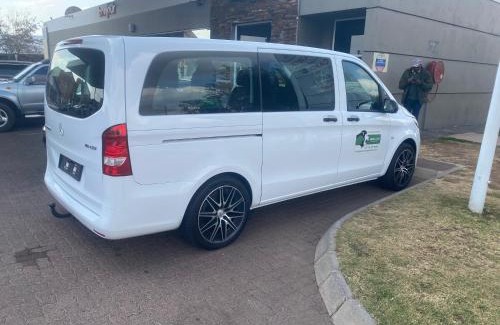 Weltevredenpark Boat Rental | Greenlion transfers