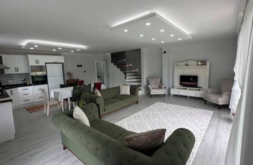 Trabzon Villa | Greenplain Smurf