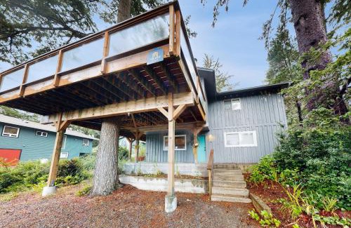Manzanita House | Greenridge House MCA 824