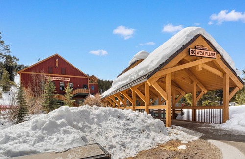 East Village at Copper Apartment | Greens at Copper #315 By Summit County Mountain Retreats