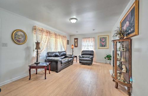 Greensboro House | Greensboro Home Less Than 4 Mi to Downtown!
