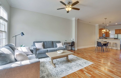 Downtown Greensboro House | Greensboro Townhome w/Fire Pit < 1 Mi to Downtown