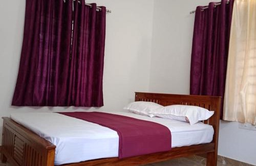 Ramakkalmedu House | Greenside Homestay