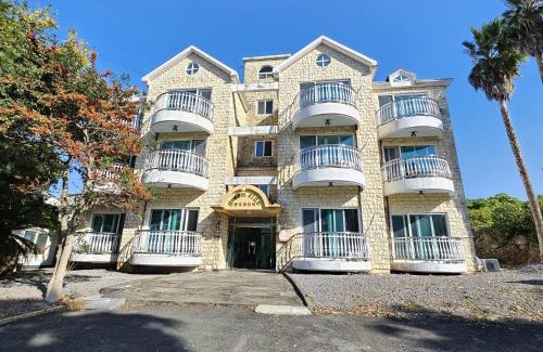 Jungmun House | Greenside Pension