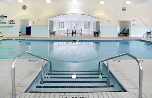 Berkeley Resort | Greensprings Resort