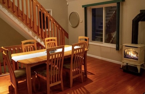 Greentown House | Greenstone Cottage ~ Home away from home!