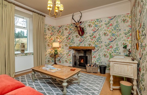 Kildrummy Cottage | Greenstyle - Countryside retreat with castle views